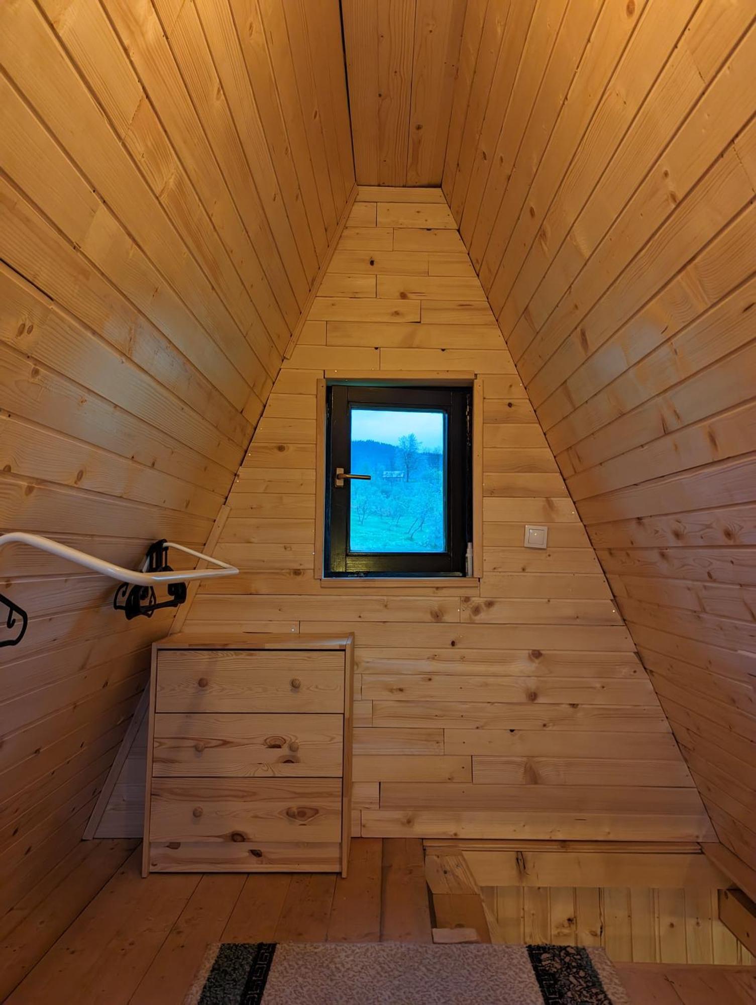 Chalet Aa Pine Vikendica Za Izdavanje U Srcu Zapadne Srbije Nova Varos